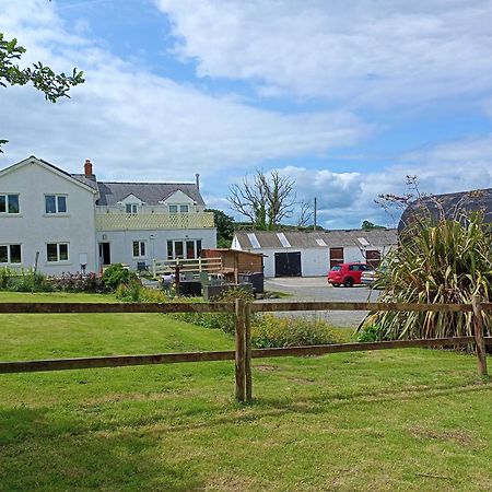 Hotel Pantysgyfarnog Near Carmarthenshire Pembrokeshire Esterno foto