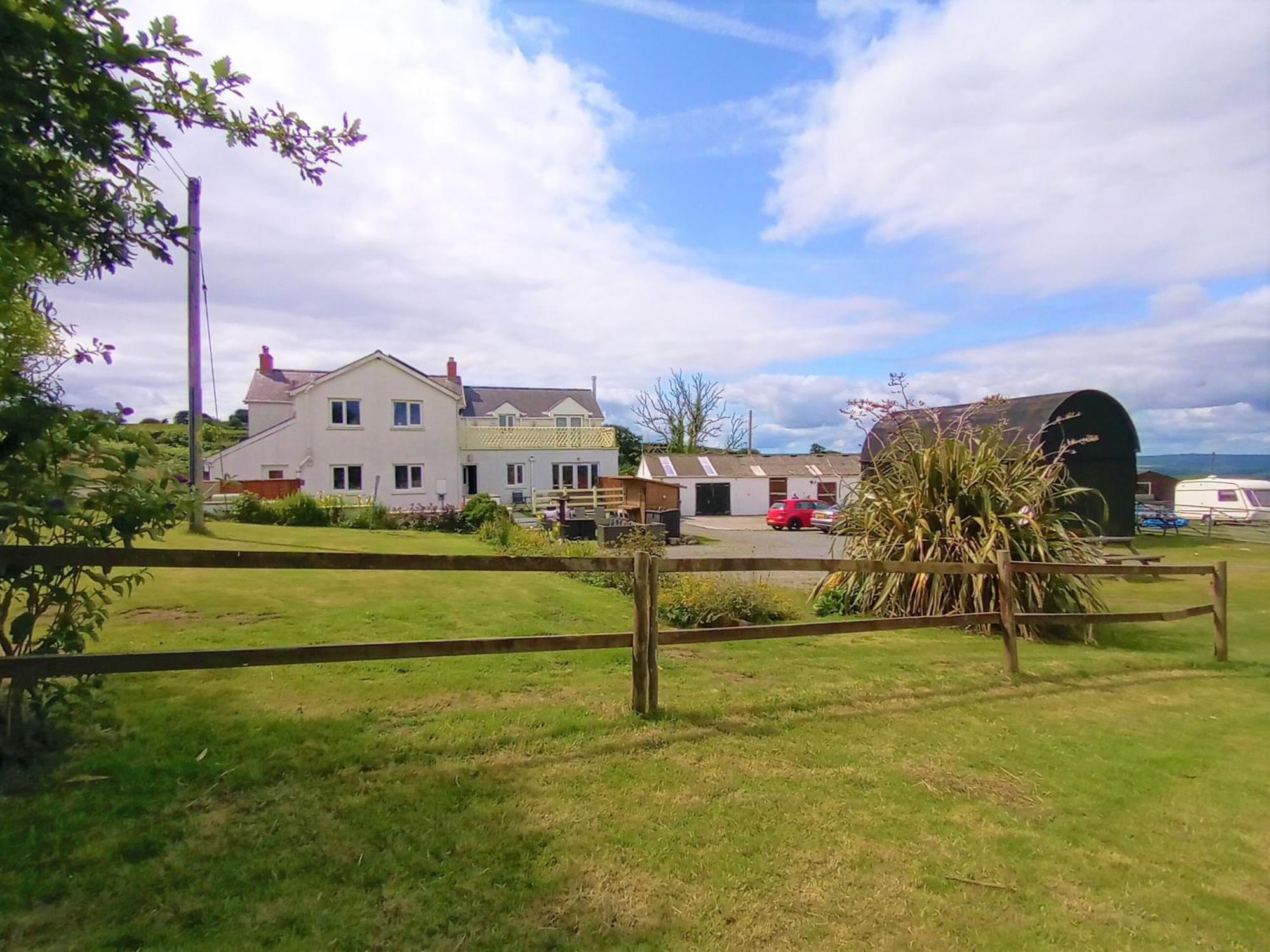 Hotel Pantysgyfarnog Near Carmarthenshire Pembrokeshire Esterno foto